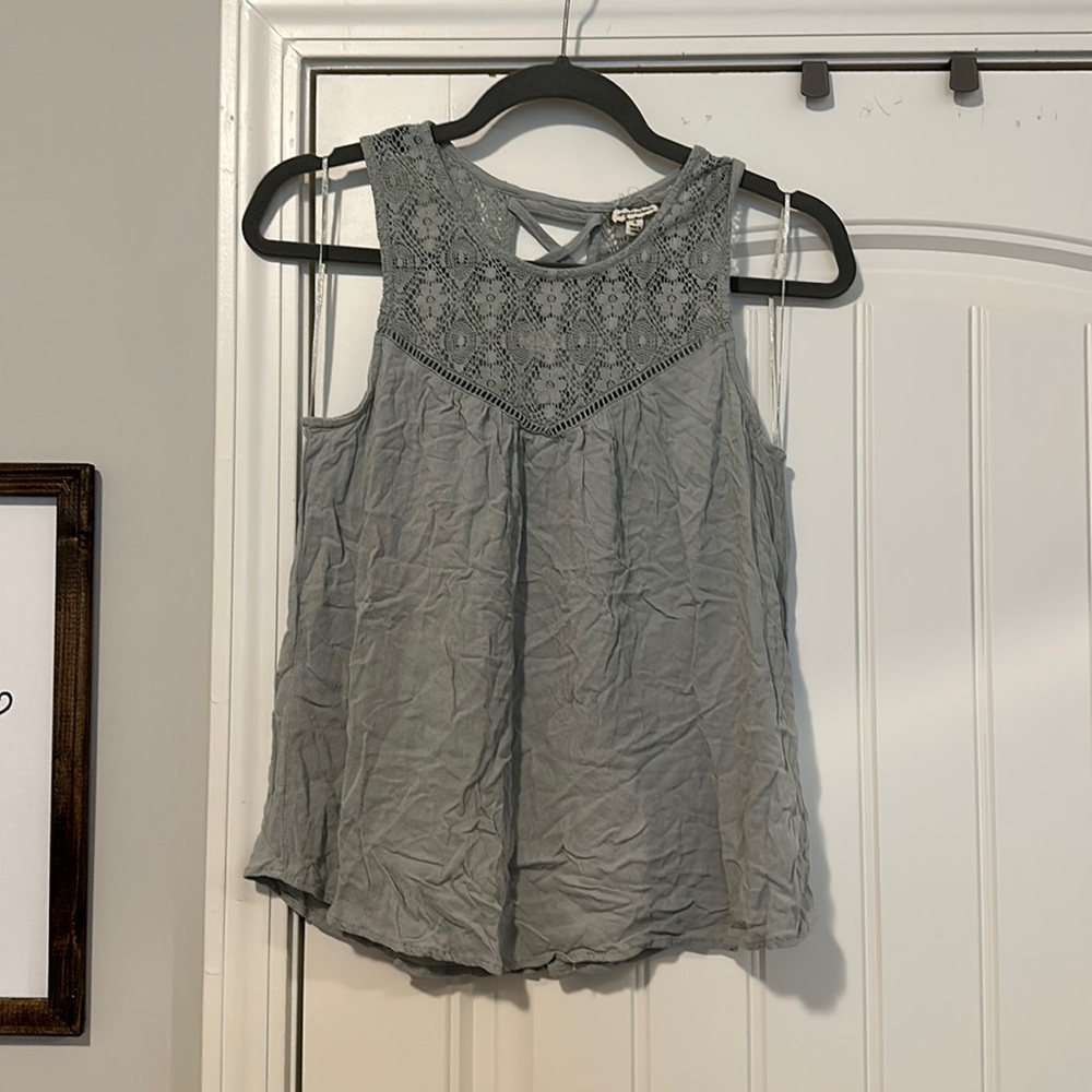 Cute little too with lace detail